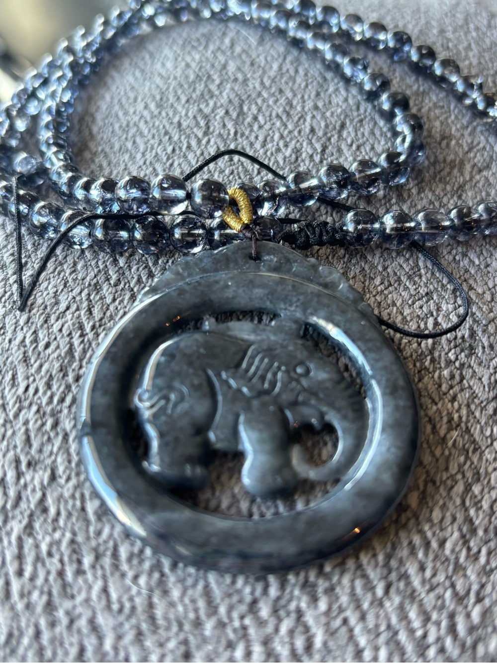 Handcrafted Wuji Jadeite Elephant Pendant Necklace - Picture 4 of 13
